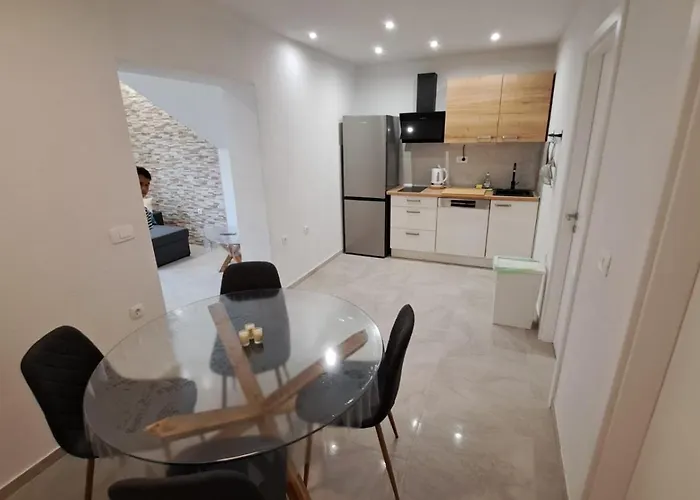 Brand New Luxury App Fjaka In The Center Near Lägenhet