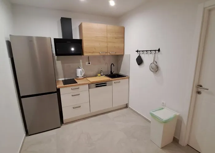 Brand New Luxury App Fjaka In The Center Near Apartman Makarska