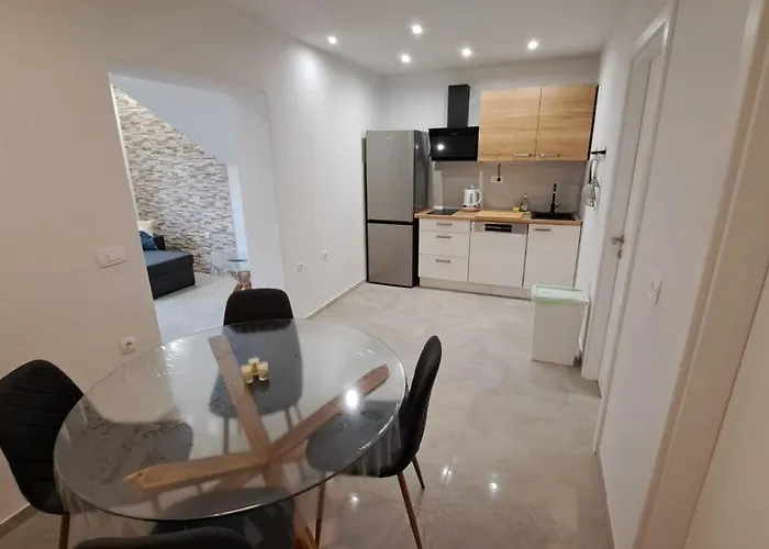 Brand New Luxury App Fjaka In The Center Near Makarska